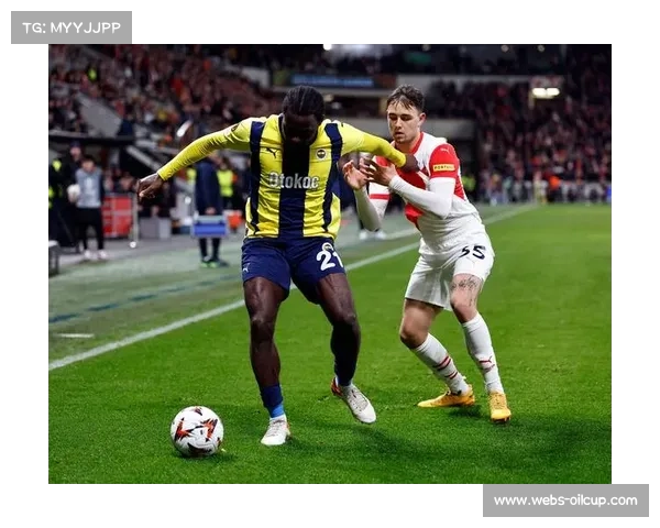 摩纳哥浅让加拉塔萨雷，主场控球战术占优